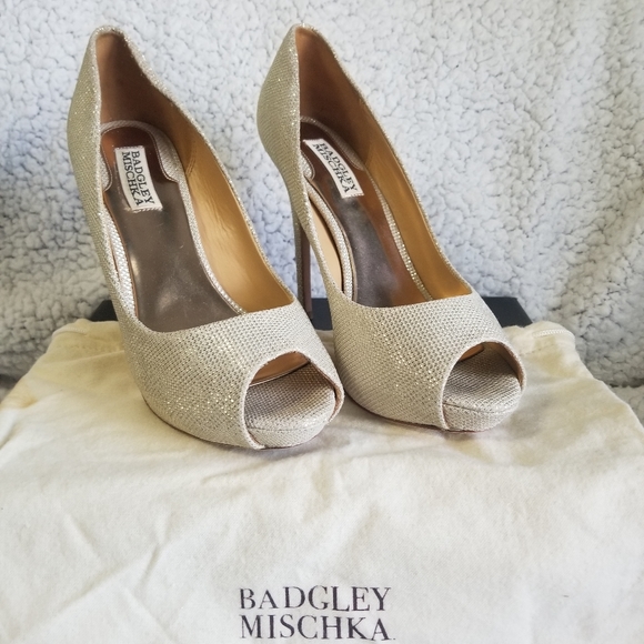 Badgley Mischka Drama Heels - Picture 2 of 8